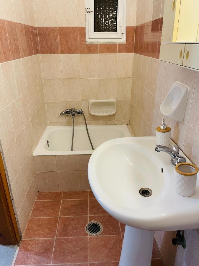 Anastasia Apartment Afandu Zewnętrze zdjęcie